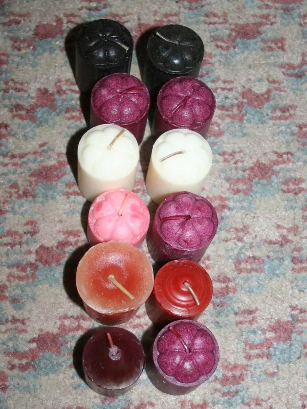 (12) Multi Color Highly Scent Disc.Paraffin Voltive Candle-Lite Early 2000s LT-5